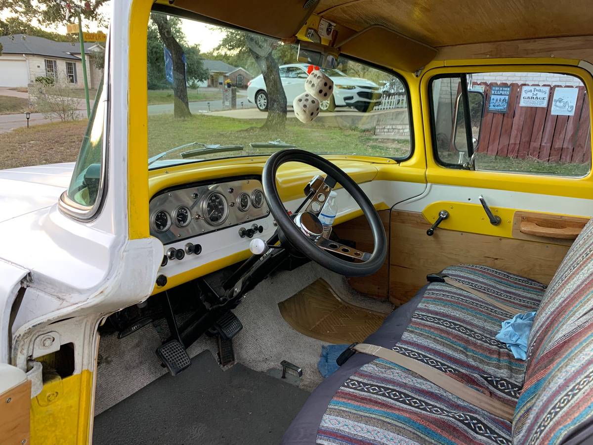 Ford-F100-pickup-x2013-custom-cab-1958-3