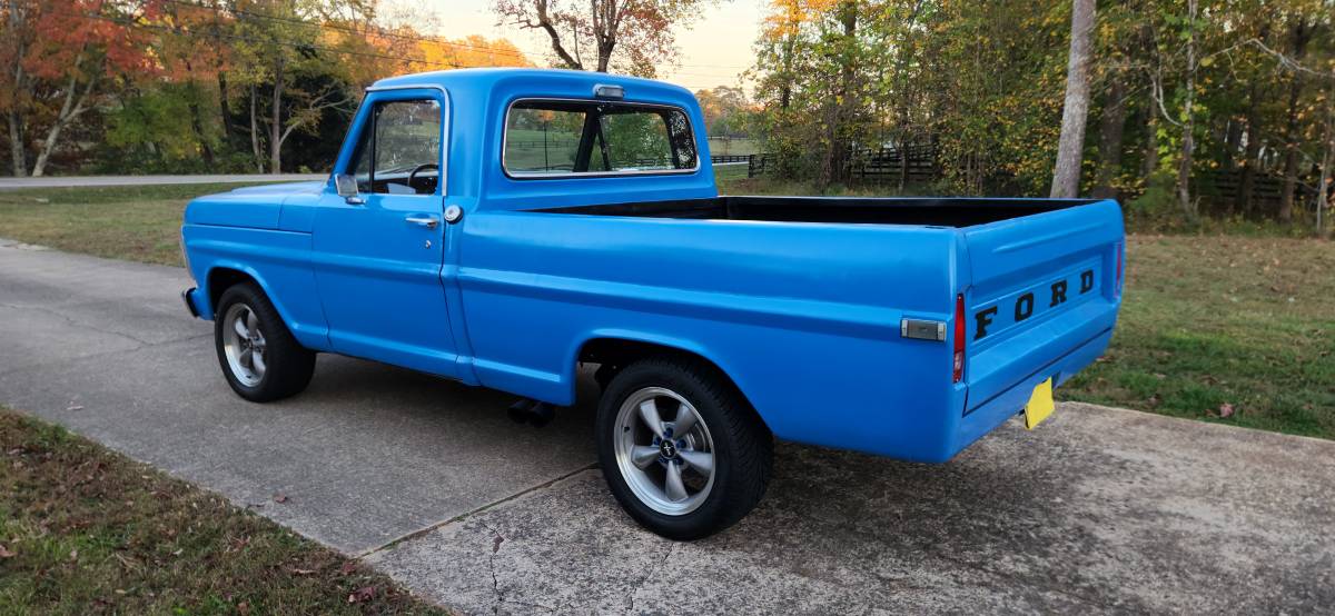 Ford-F100-ranger-xlt-1972-3