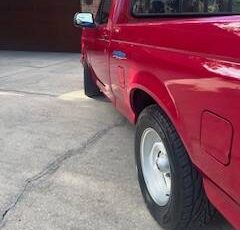 Ford-F150-svt-lightning-1984-6