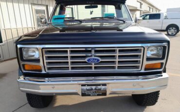 Ford-F150-xlt-lariat-1986-17