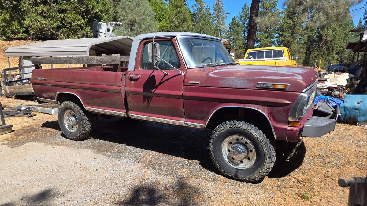 Ford-F250-1972