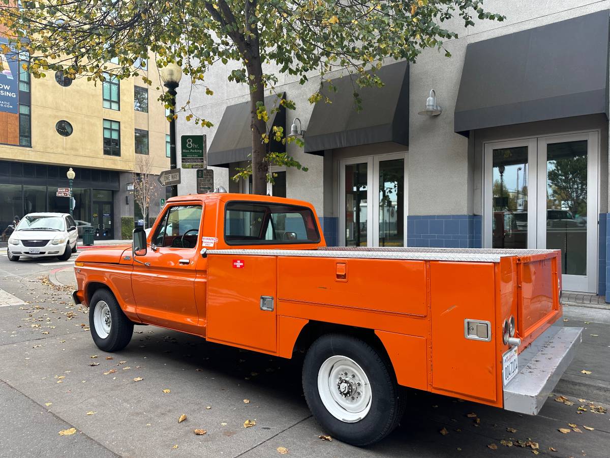 Ford-F250-1977-4