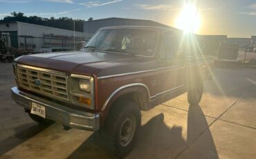 Ford-F250-4x4-diesel-1984-6