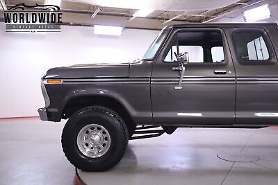 Ford-F250-XLT-1975-6