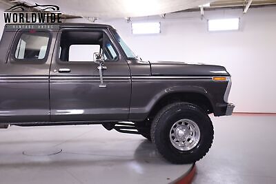 Ford-F250-XLT-1975-7