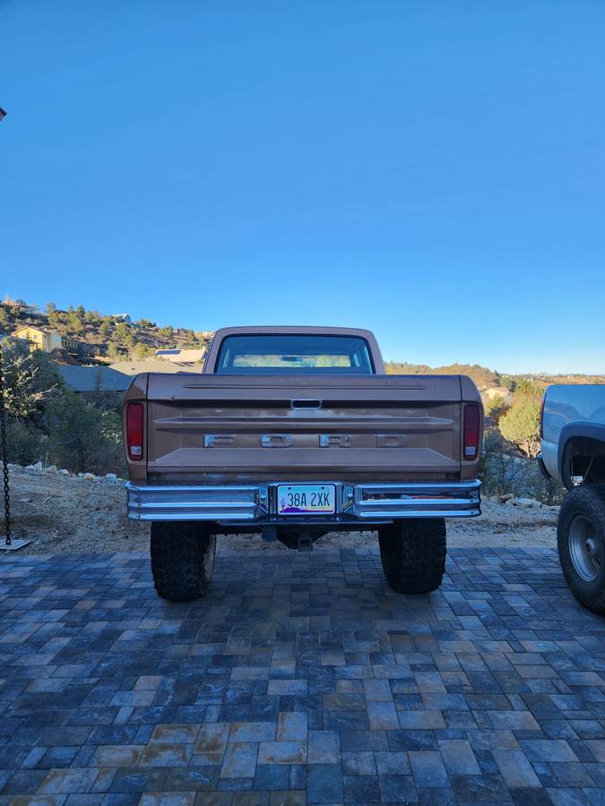 Ford-F250-diesel-1974-6