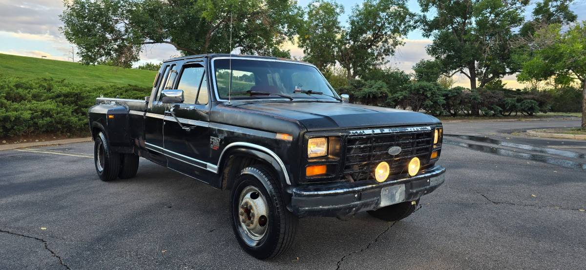 Ford-F250-diesel-1986