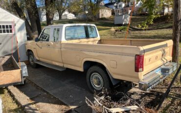 Ford-F250-style-pk-1983-1