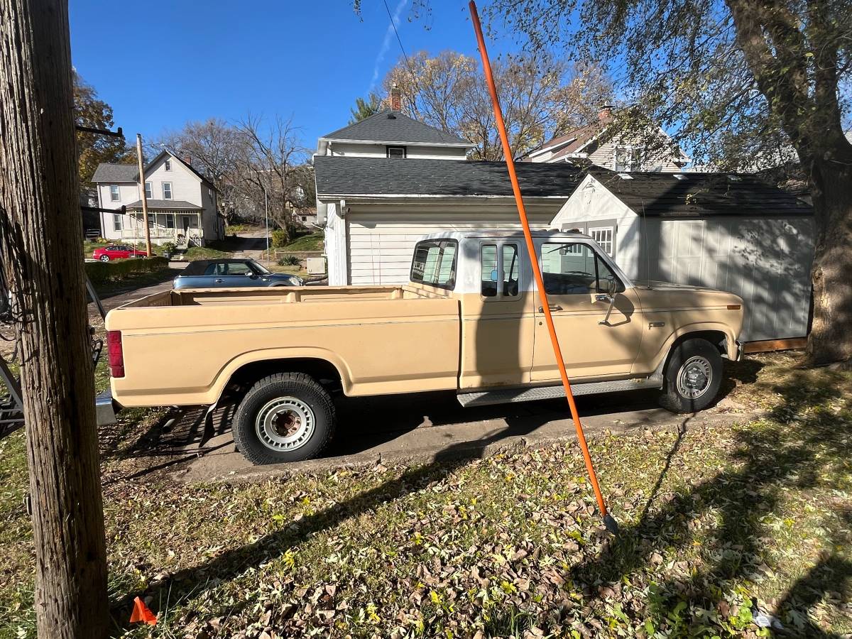 Ford-F250-style-pk-1983-2