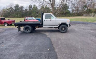 Ford-F350-4x4-1984