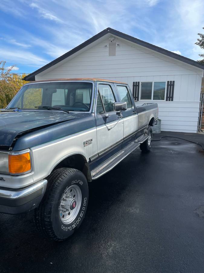 Ford-F350-crew-cab-diesel-1987