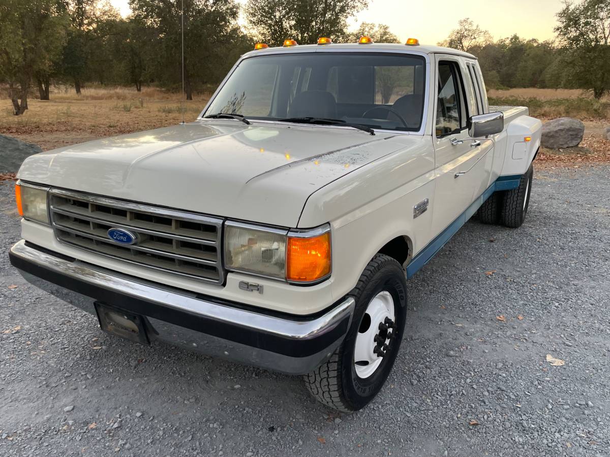 Ford-F350-super-duty-1989-5