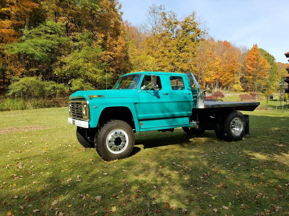 Ford-F750-1971-1