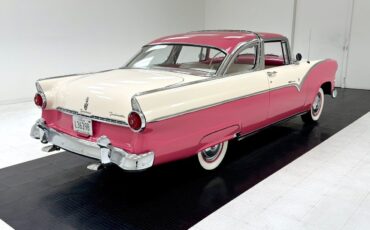 Ford-Fairlane-1955-4