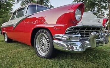 Ford-Fairlane-1956-11