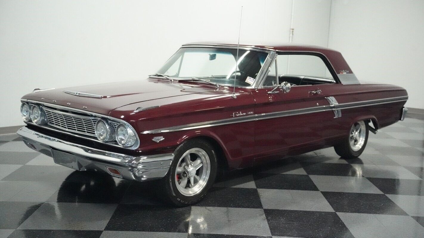 Ford-Fairlane-1964-5