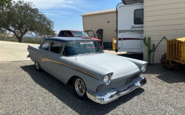 Ford-Fairlane-300-1957-6