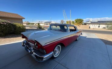 Ford-Fairlane-500-1957