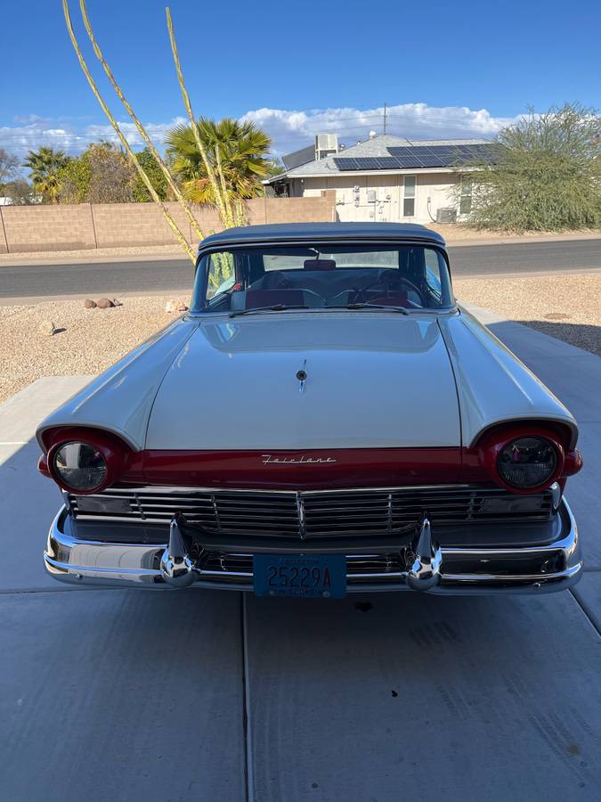 Ford-Fairlane-500-1957-4