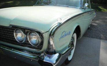 Ford-Fairlane-500-1960