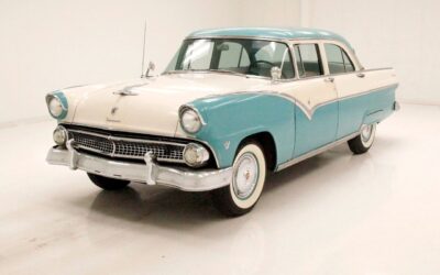 Ford Fairlane Berline 1955 à vendre