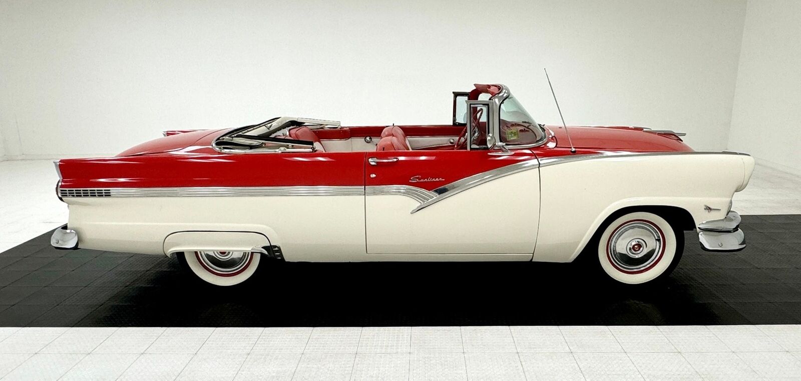 Ford-Fairlane-Cabriolet-1956-8