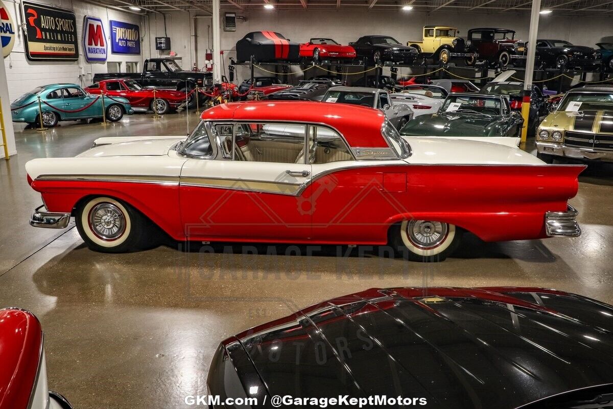 Ford-Fairlane-Cabriolet-1957-11