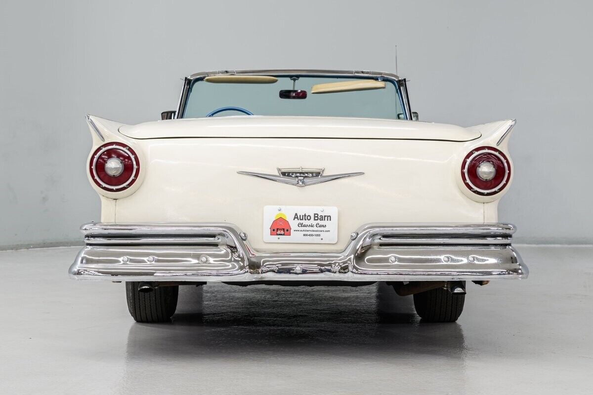 Ford-Fairlane-Cabriolet-1957-5