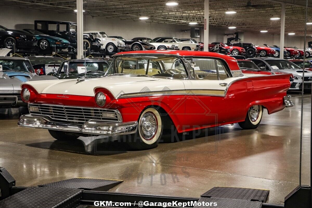 Ford-Fairlane-Cabriolet-1957-8