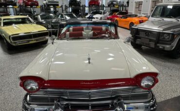 Ford-Fairlane-Cabriolet-1957-8