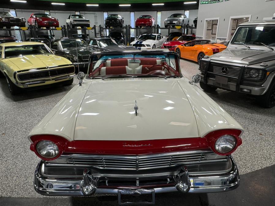 Ford-Fairlane-Cabriolet-1957-8