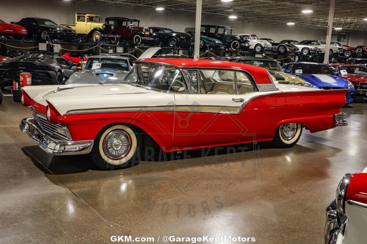 Ford-Fairlane-Cabriolet-1957-9