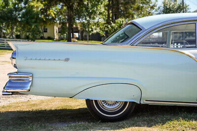 Ford-Fairlane-Coupe-1957-9