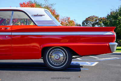 Ford-Fairlane-Coupe-1963-4