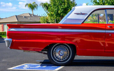 Ford-Fairlane-Coupe-1963-9