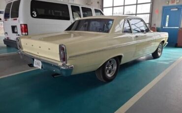 Ford-Fairlane-Coupe-1966-4