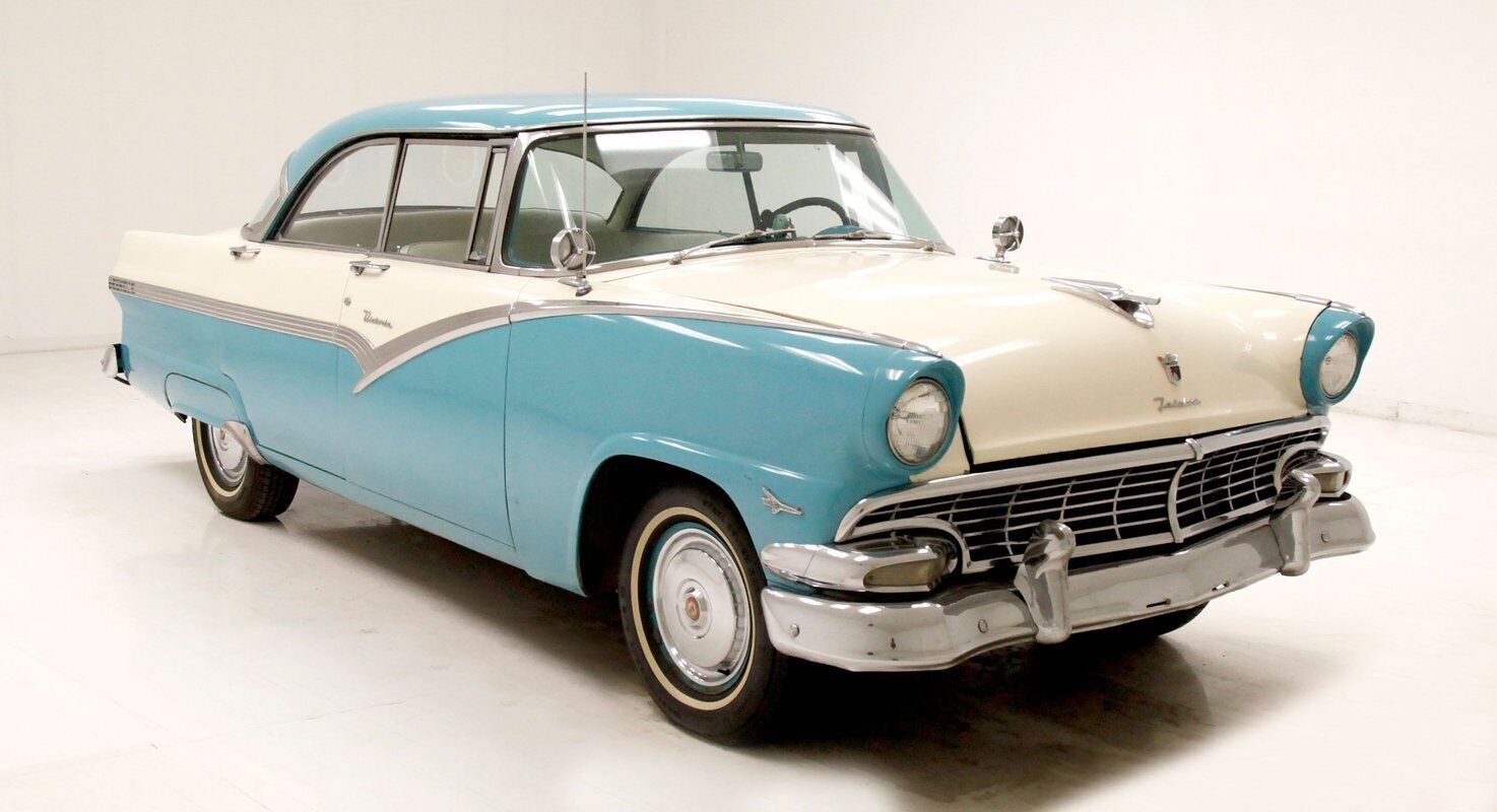 Ford-Fairlane-Fordor-Berline-1956-5