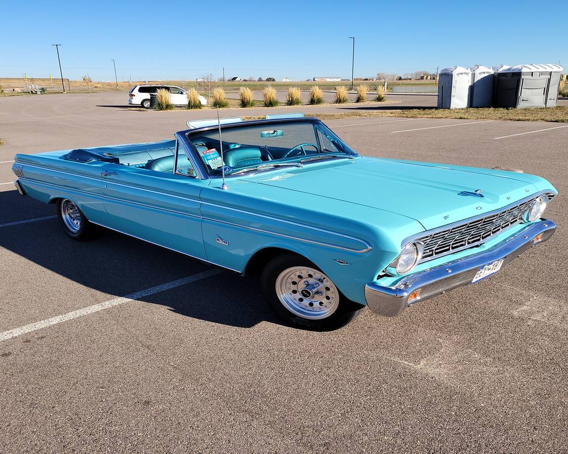 Ford-Falcon-futura-convertible-1964-3