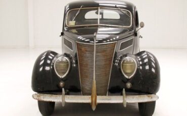 Ford-Fordor-Berline-1937-6