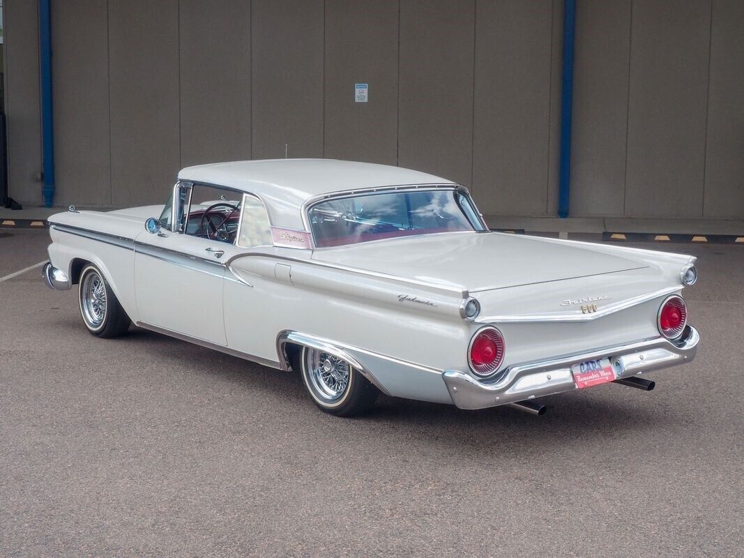 Ford-Galaxie-1959-1