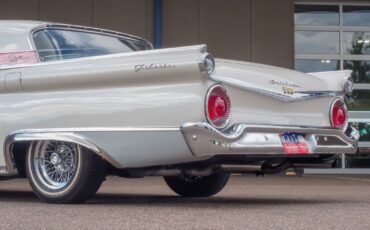 Ford-Galaxie-1959-4