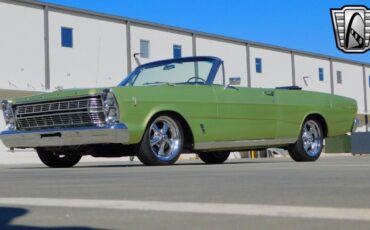 Ford-Galaxie-1966-6