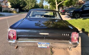 Ford-Galaxie-1967-10