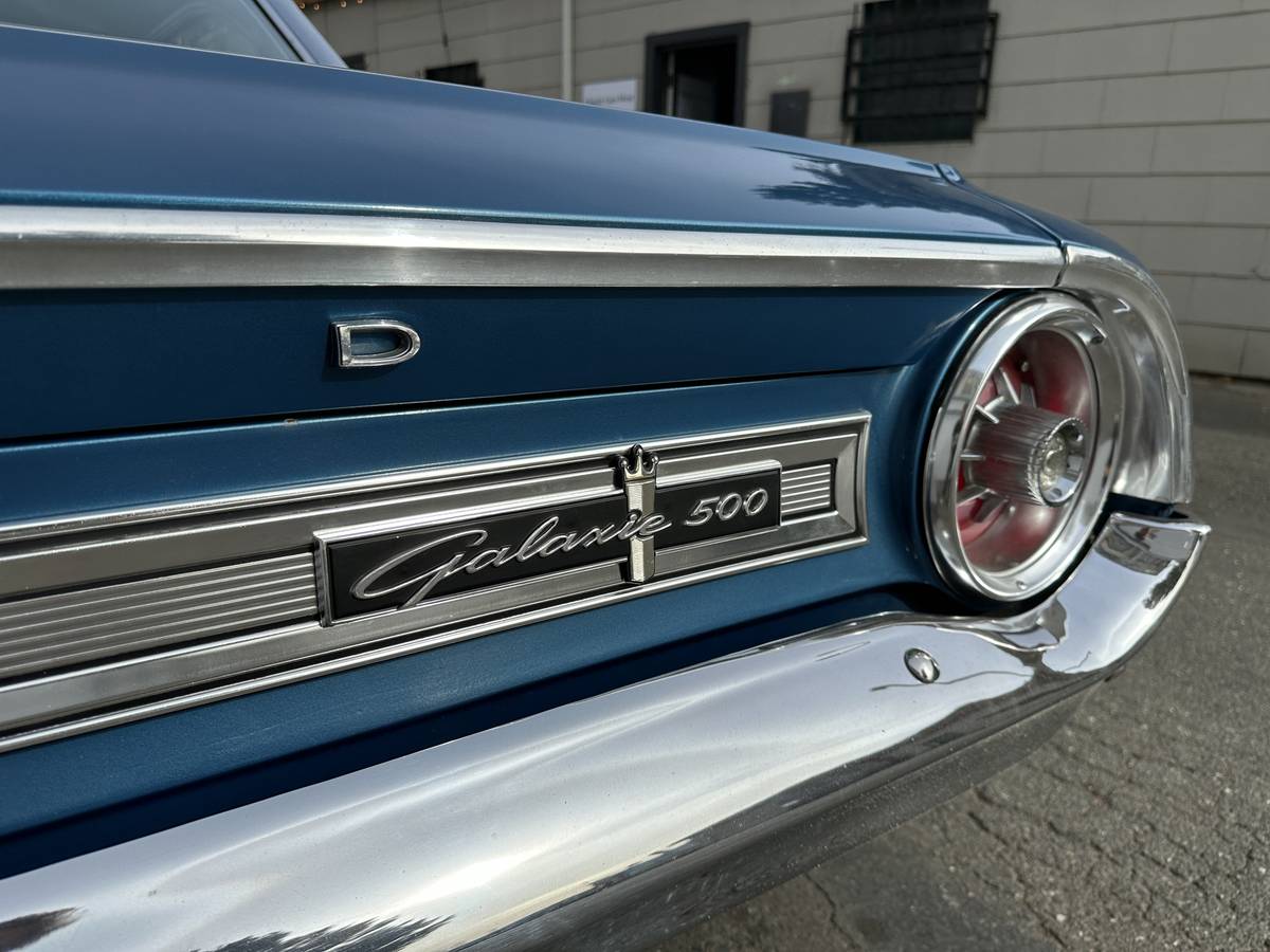 Ford-Galaxie-500-1964-11