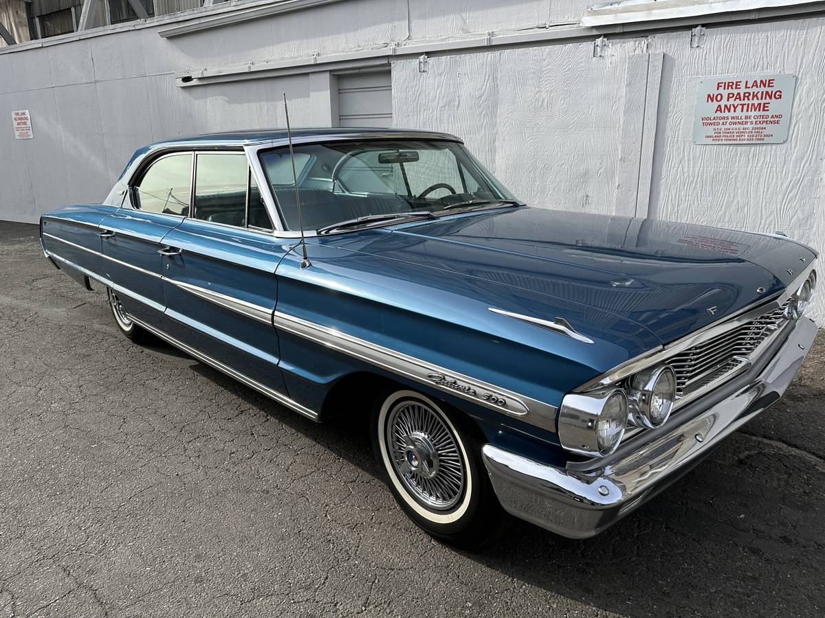 Ford-Galaxie-500-1964-3