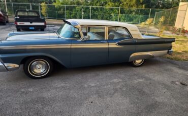 Ford-Galaxie-Berline-1959-2