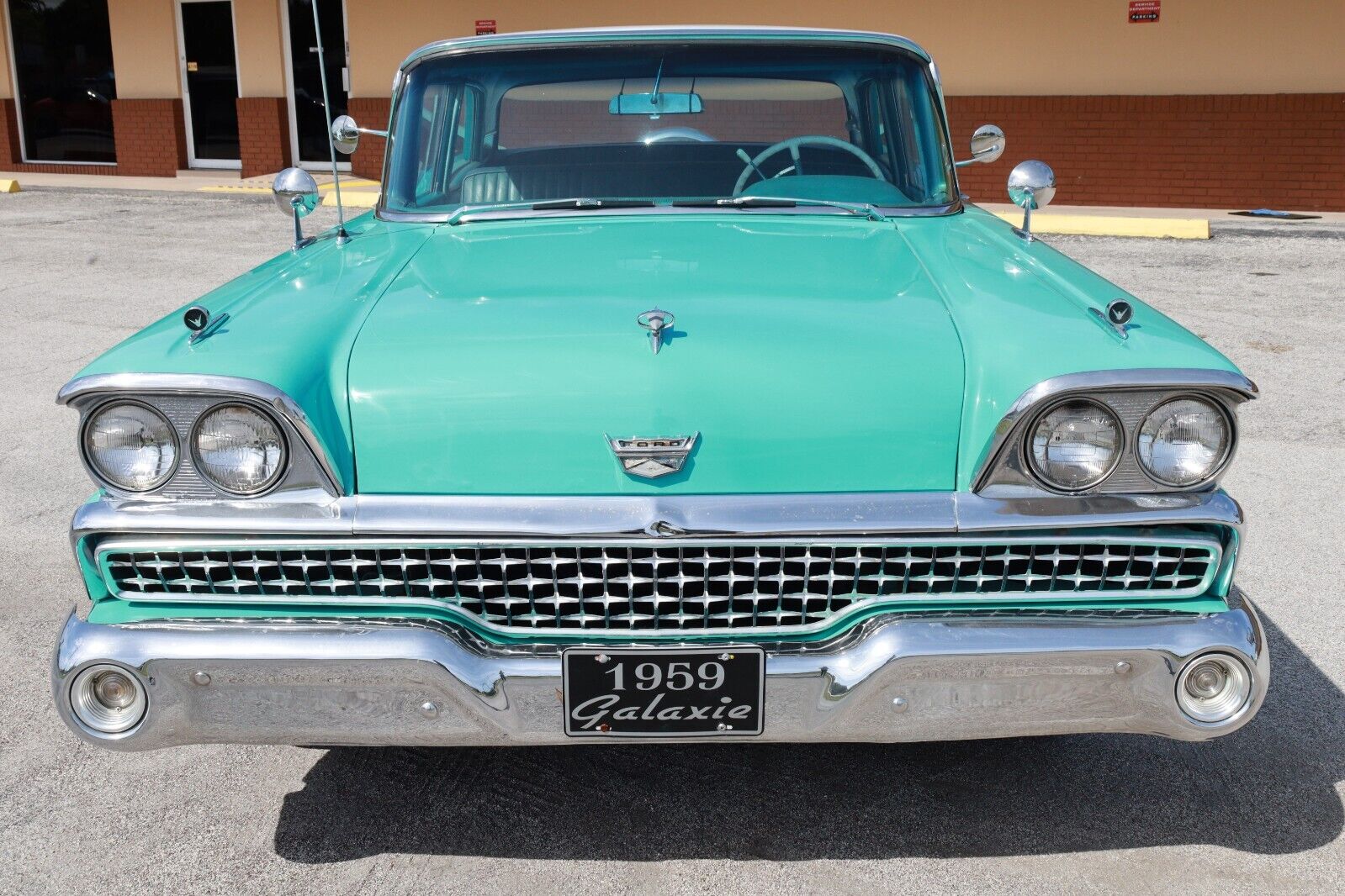 Ford-Galaxie-Berline-1959-2