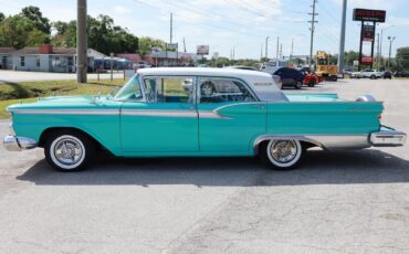 Ford-Galaxie-Berline-1959-4