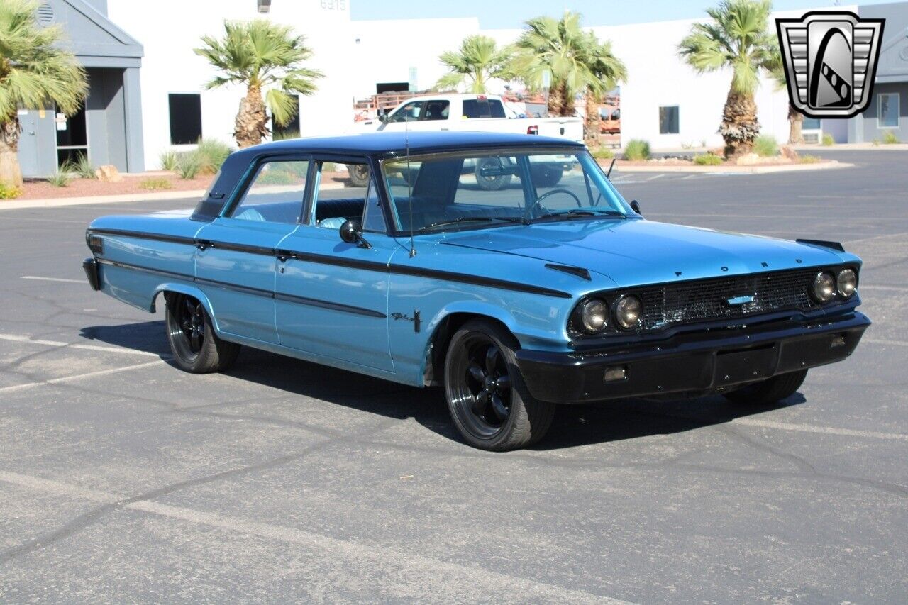 Ford-Galaxie-Berline-1963-3