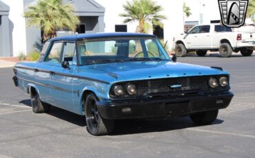 Ford-Galaxie-Berline-1963-6